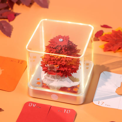 2025 Maple Calendar
