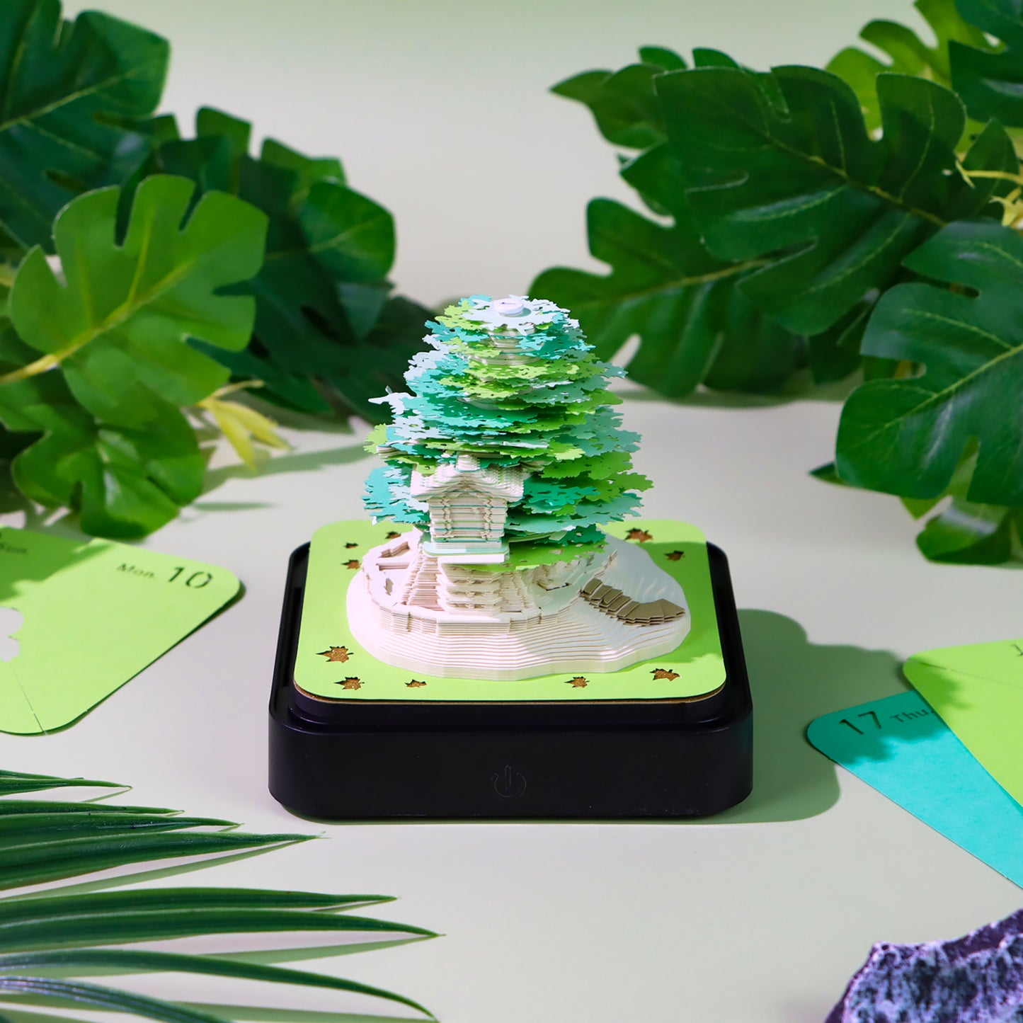2025 Green Treehouse Calendar